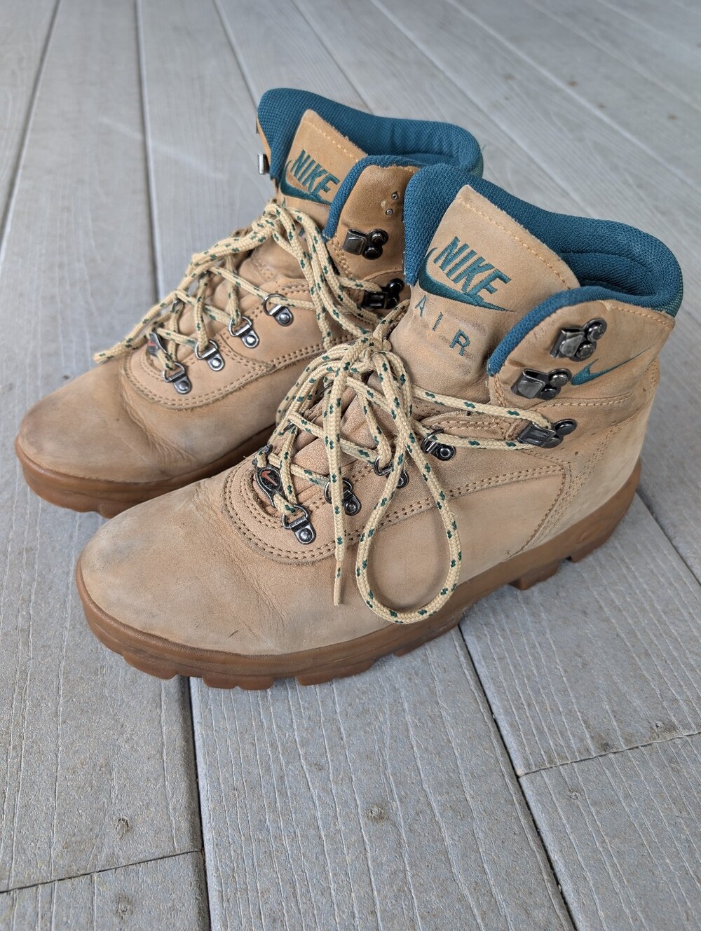 Nike ACG Boots
